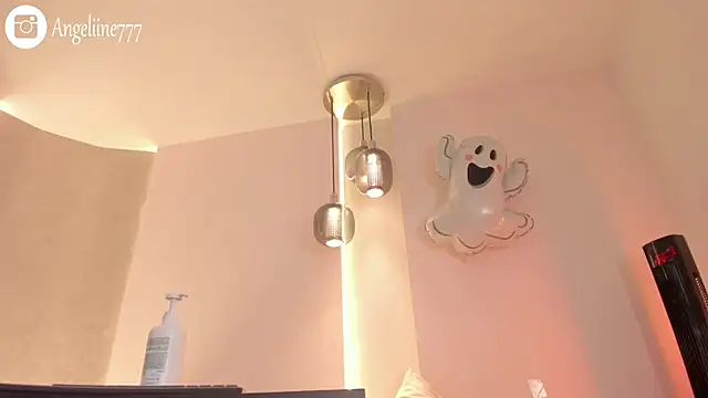 angeline-777's cam snapshot