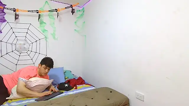 Naughty_Nights_Live's cam snapshot