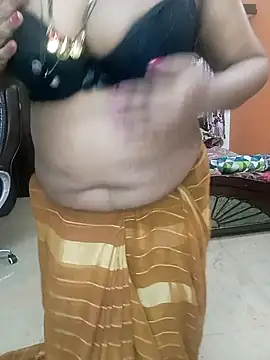 Chandini_Telugu's cam snapshot