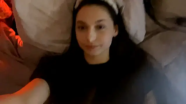 Poly_Falkony's cam snapshot