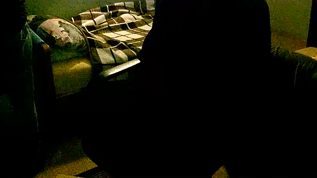 dado-hot12's cam snapshot