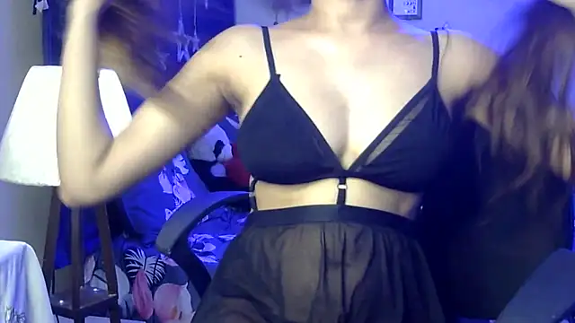 aaliiyaa's cam snapshot