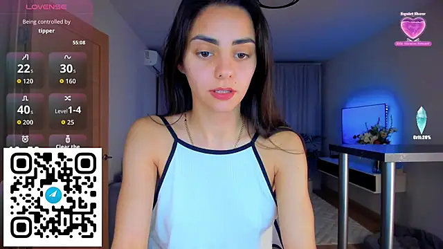 EmiliaZen's cam snapshot