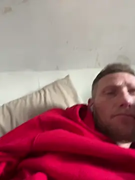 aaronmc311840's cam snapshot