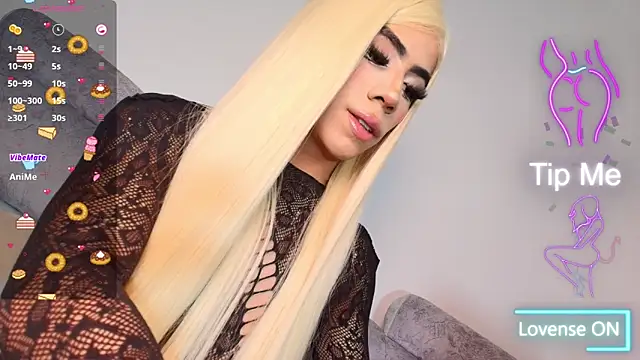 Kenia_Fox live sex cam