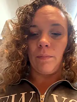 XoMisty live sex cam