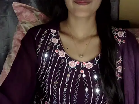 zara_Khan0's cam snapshot