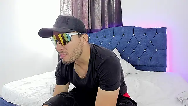 LoganRyder's cam snapshot