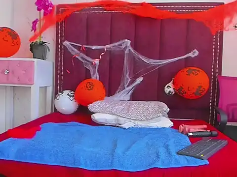 IssamilfX's cam snapshot