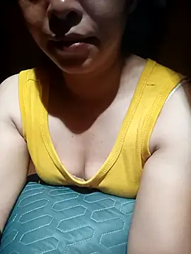 Bamboo-niee123's cam snapshot