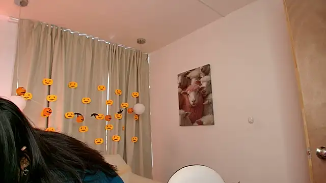 elli_snow1's cam snapshot