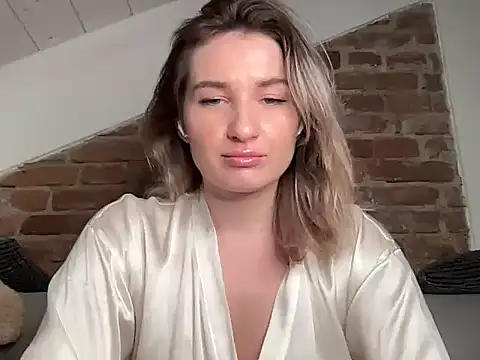 Heiva1's cam snapshot