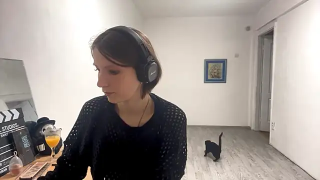 KindraScullion's cam snapshot