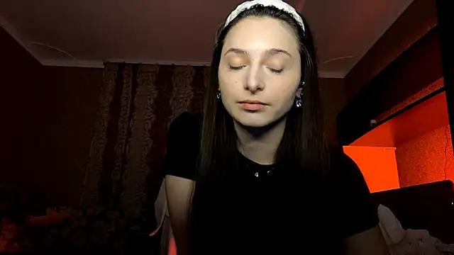 Poly_Falkony's cam snapshot