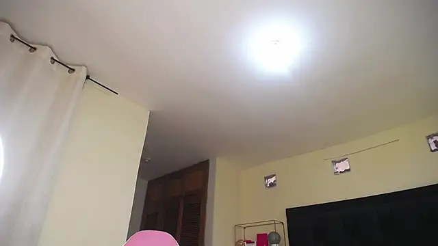 shanakendal2 live sex cam