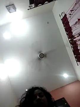 Cute-Janvi20 live sex cam