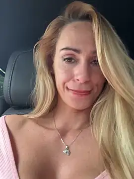 ericafontesx's cam snapshot