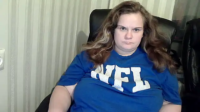 HarmonyKarera's cam snapshot