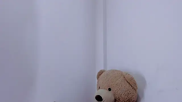 Emma_lean's cam snapshot