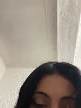 Ni-_haL01's cam snapshot