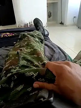 alejos81's cam snapshot