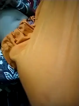 RAYI_Queen_4 live sex cam