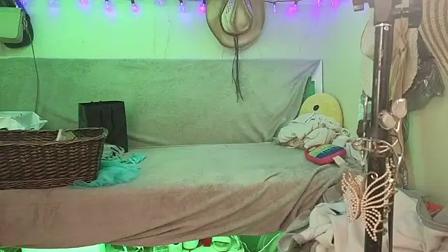 cunty_tranny_lydia live sex cam