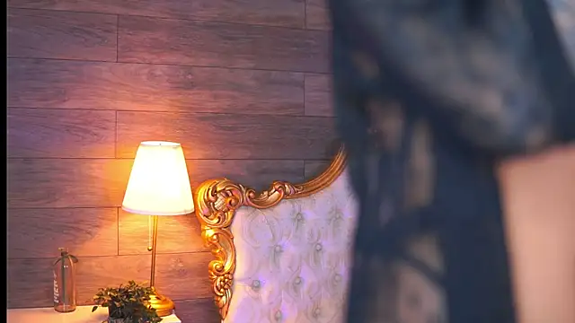 Juicy_Jessye live sex cam