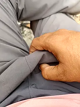 hard_boy9455's cam snapshot