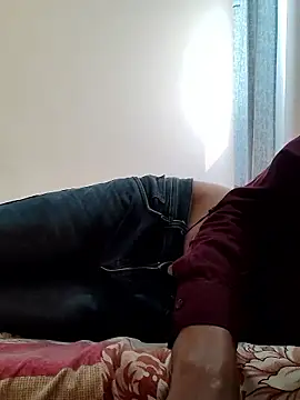 INTERNATIONAL0001's cam snapshot