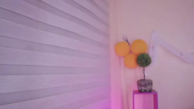 Meggie_'s cam snapshot