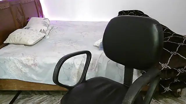 N-Natasha's cam snapshot