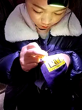 lusy-000's cam snapshot