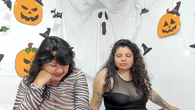 Karol_IsabelCouple's cam snapshot