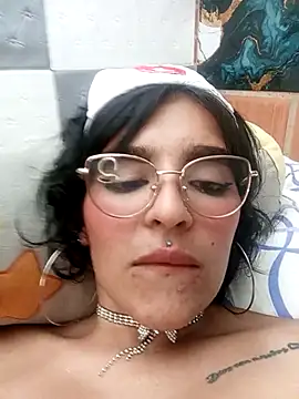 Sara_Kathy's cam snapshot