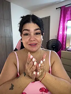 karla_hotgirl's cam snapshot