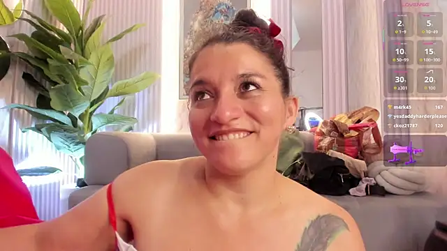 Emelyross_ live sex cam