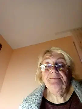 AmyLove353 live sex cam