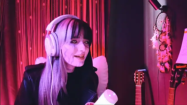 Avi_Nile live sex cam