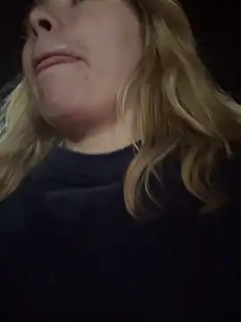 IamCatalina888's cam snapshot