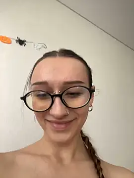 ElizaFi's cam snapshot