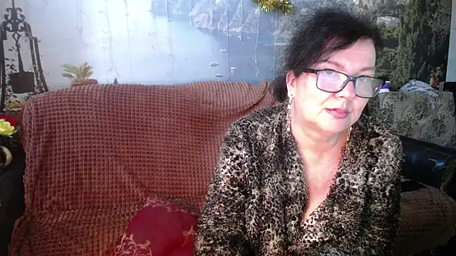 lori2017's cam snapshot