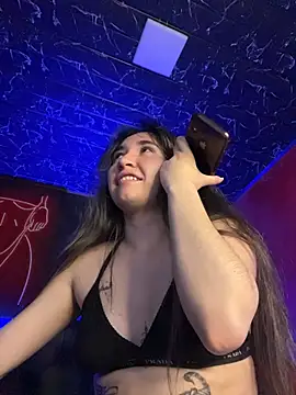 Sophie_LS's cam snapshot