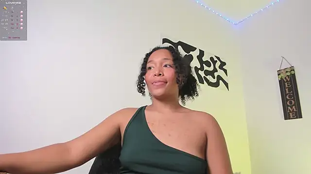 SHAILABROWN's cam snapshot