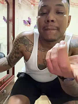 Saipadpuer30's cam snapshot