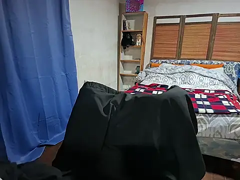 VelvetGrey's cam snapshot