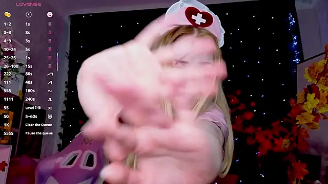 ElswythCovil live sex cam