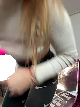 MiaKiittyy's cam snapshot