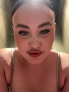 KiraSunshine's cam snapshot