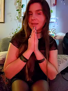 zorii_love's cam snapshot